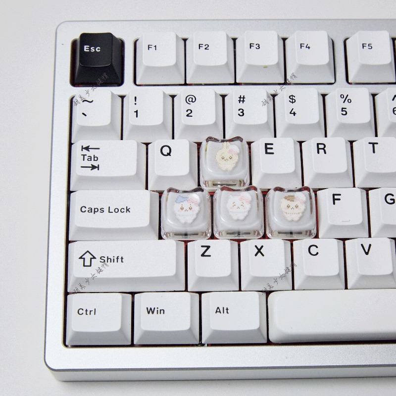 Cute Anime Chiikawa Usagi Keyc - огляд і ціна Gaming Accessories In Japan